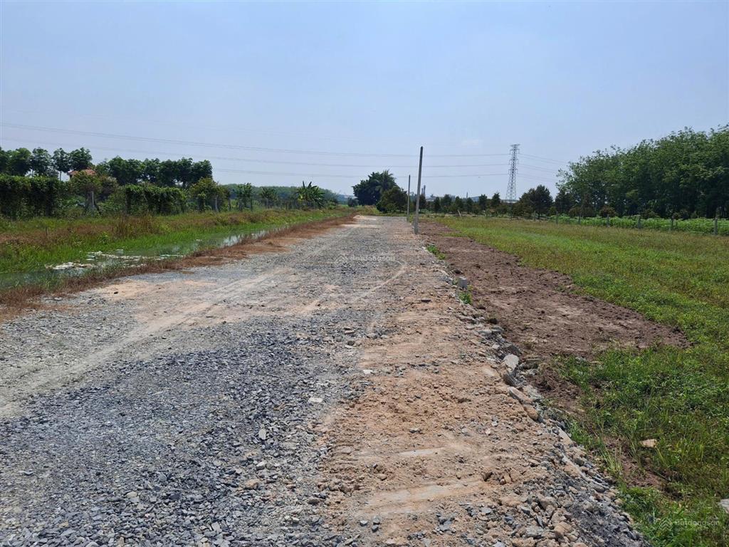 178m2 thổ cư. 7m ngang. gần kcn phước đông. 4xx tr