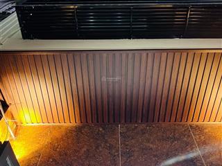 Chính chủ gửi bán căn nhà phố bạch mai giá chỉ 200tr/m2