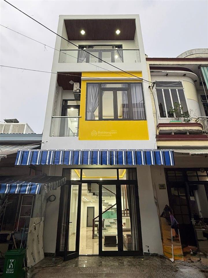 [ hiếm ]bán nhà mới 3 tầng hoá sơn 2 kề cận masterise đường đang mở 5.5m cho thuê 15tr/thang