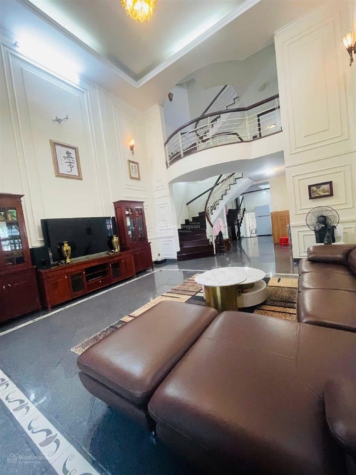 Bán biệt thự lô góc khu vip phạm phú tiết gần bv vinmec, nguyễn hữu thọ, siêu thị lớn 131m ngang 7