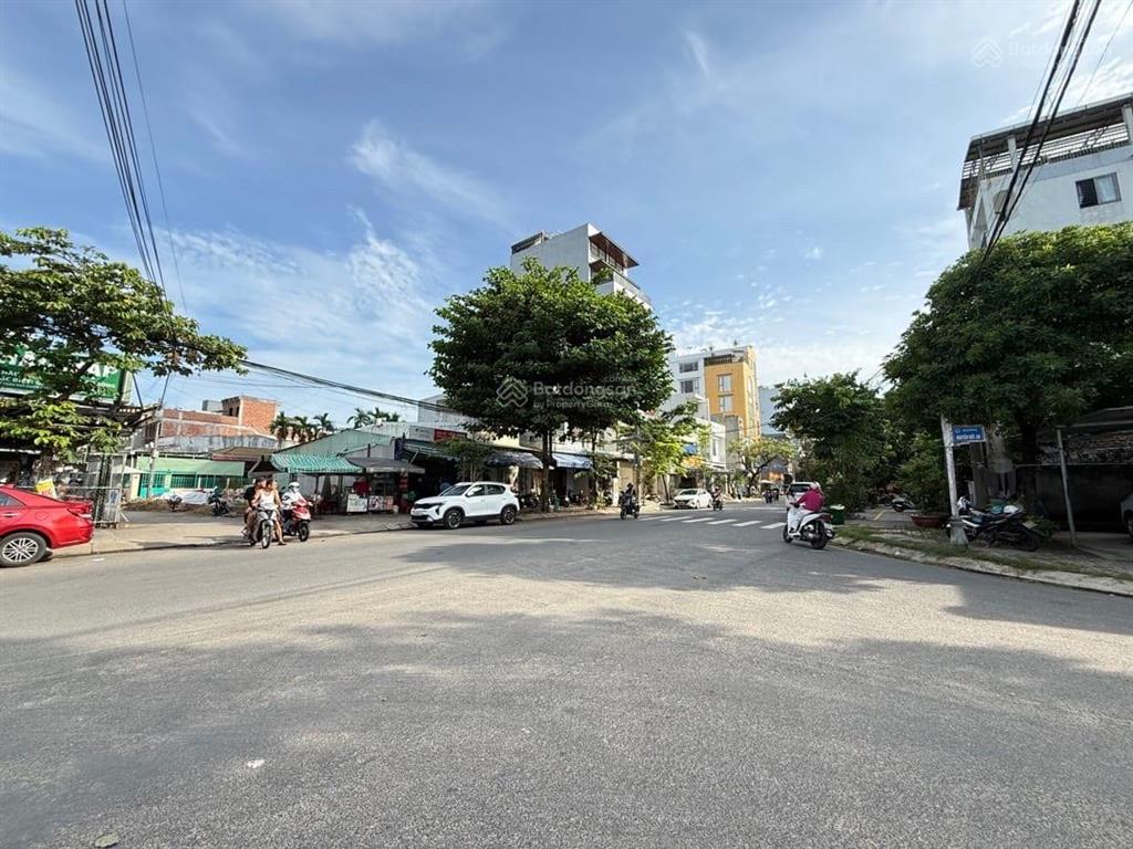 Bán đất biển lô góc vương thừa vũ 106m ngang 5m vuông vức giá 16 tỷ có thương lượng