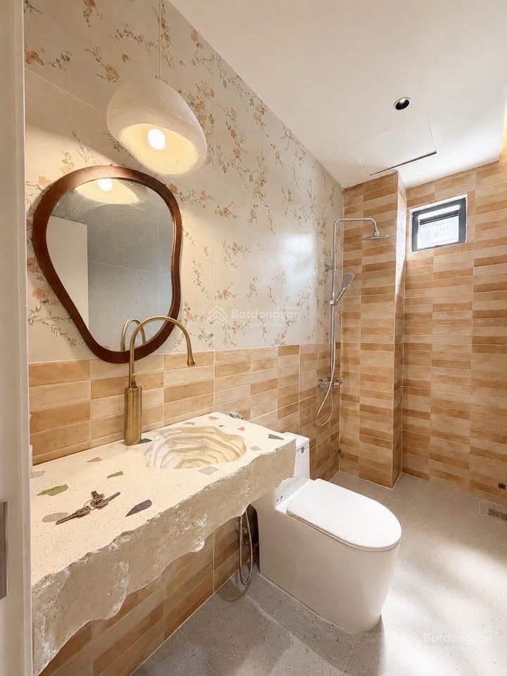Bán nhà phan bôi mới 100% có dòng tiền 50 tr/tháng sát biển bệnh viện quân đội khu an ninh cao