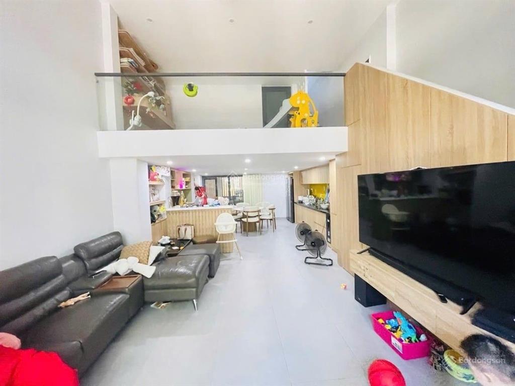 Bán nhà huy cận sát lê thanh nghị  xô viết nghệ tĩnh full nội thất 70m2 ngang 5m vuông vức 10 tỷ