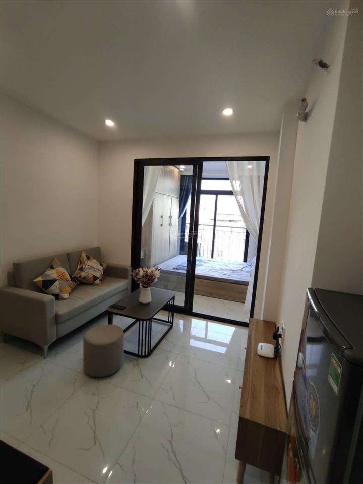 Bán ccmn khâm thiên 55m, 7 tầng thang máy, 12 căn hộ 1 khách 1 ngủ, gần phố, dt 1 tỷ, 15.6 tỷ