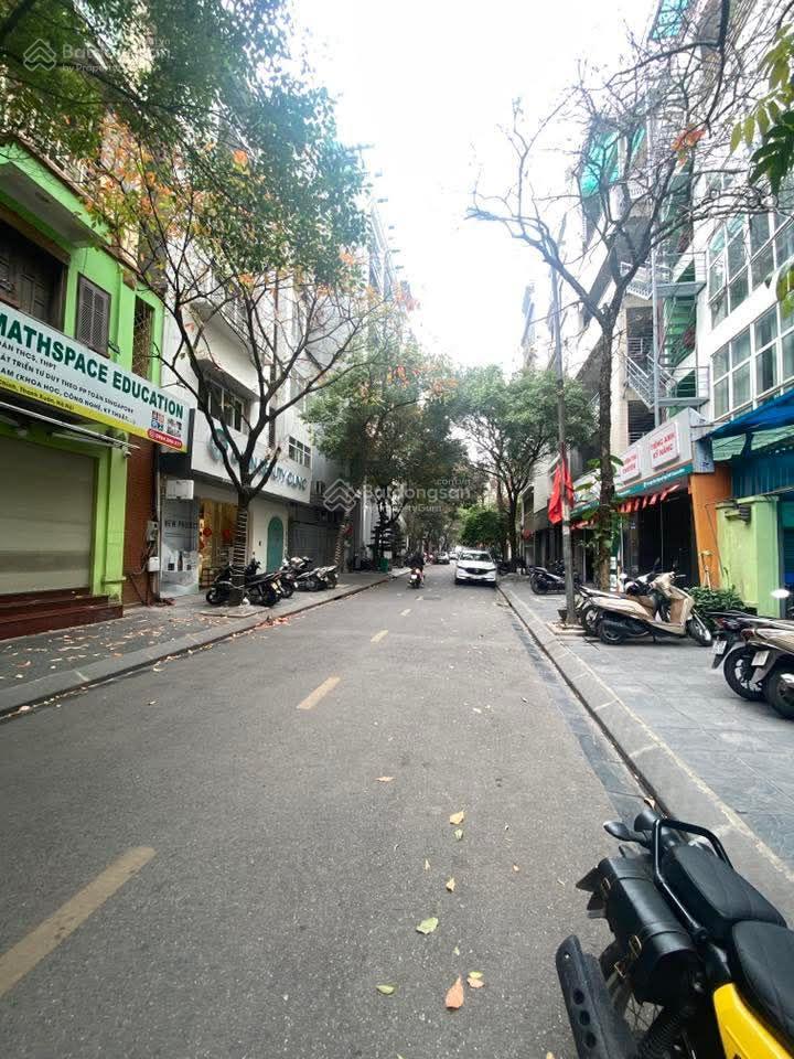 Bán nhà phố đỗ quang, cầu giấy, 60m2, 6t, mt 5.2m vỉa hè ô tô tránh kinh doanh.