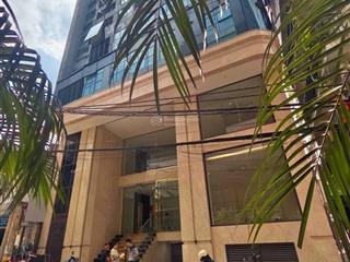 Bán toà nhà văn phòng phố lê văn lương, cầu giấy 105m2, 9t, mt 12m, doanh thu gần 2tỷ/năm.