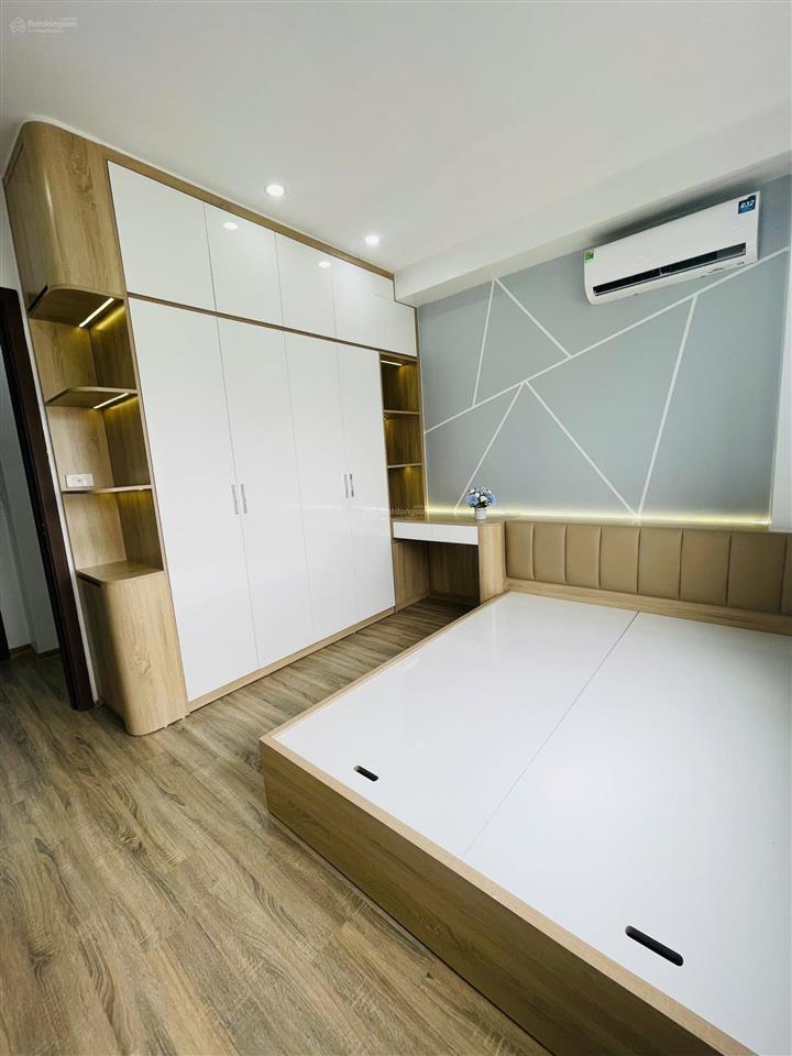 Căn hộ tòa nơ 5 bán đảo linh đàm  3 ngủ 2vs