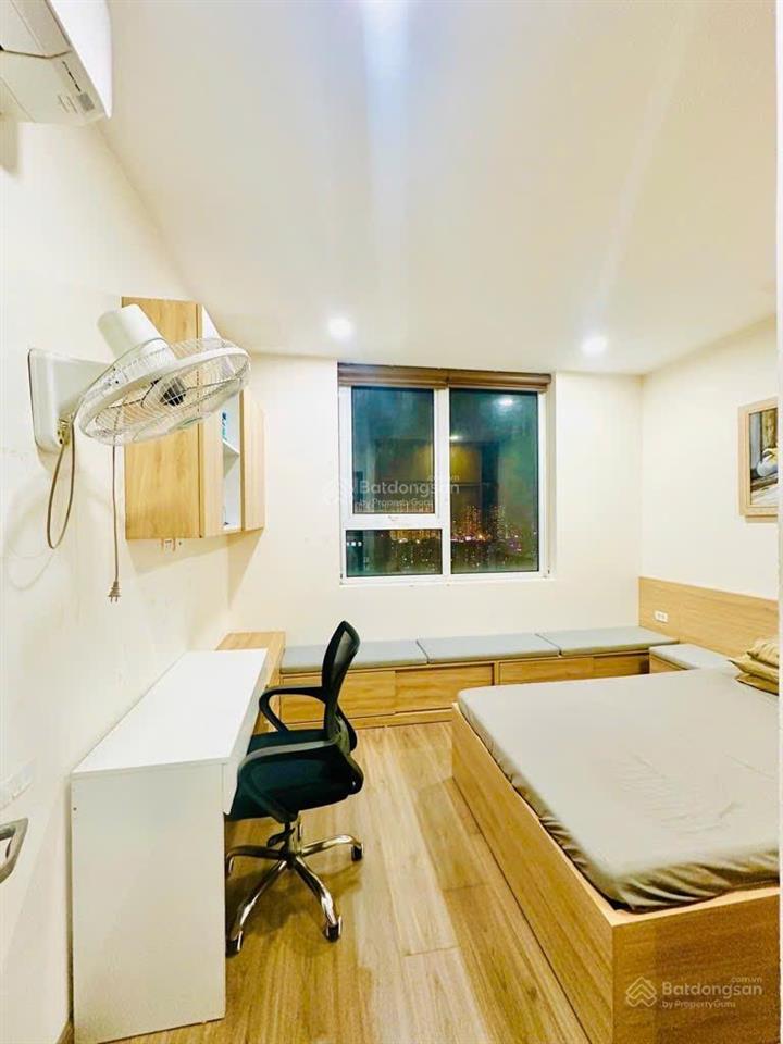 Bán căn hộ tòa b10 nguyễn chánh, trần duy hưng, 75m2, 5 tỷ, 3 ngủ, 2 wc, sổ đỏ cc, full nội thất
