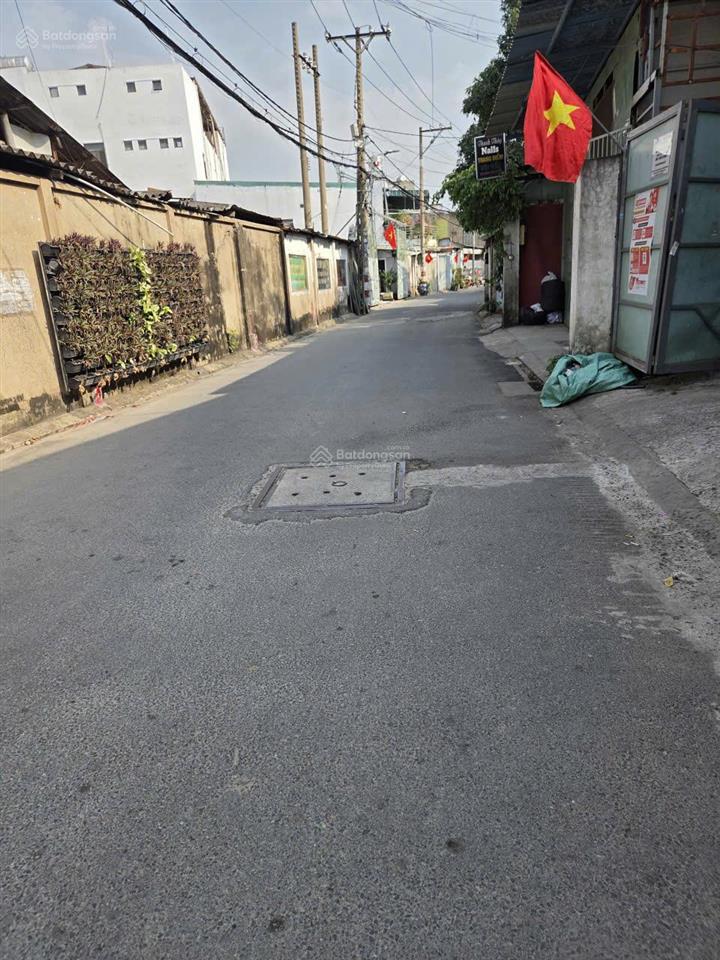 Cần bán đất kèm nhà xưởng 2.000 m² tại phường hiệp thành, quận 12