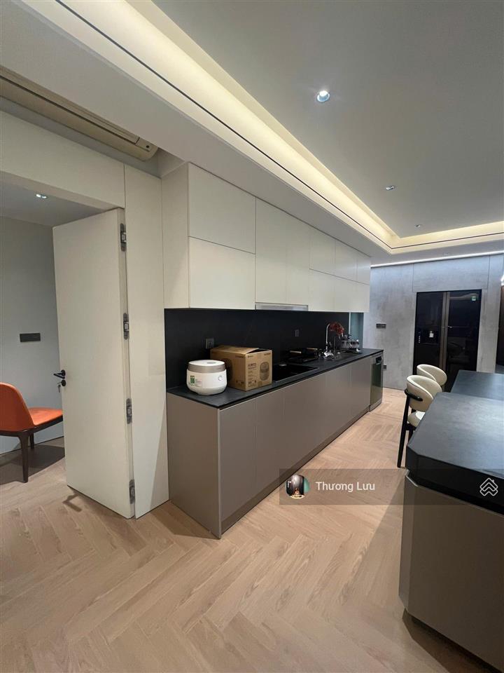 Cần bán căn căn hộ 3pn dt 114m2 tại tòa b mulberry lane, shld, giá 8.x tỷ