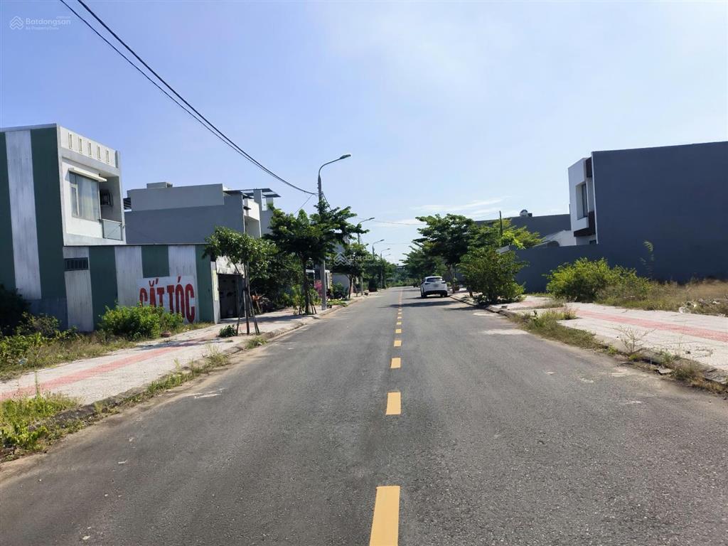 Bán đất nền nam hòa xuân đường đầm sen 9 b2.127 hướng đông bắc, 100m2. giá 3,8 tỷ