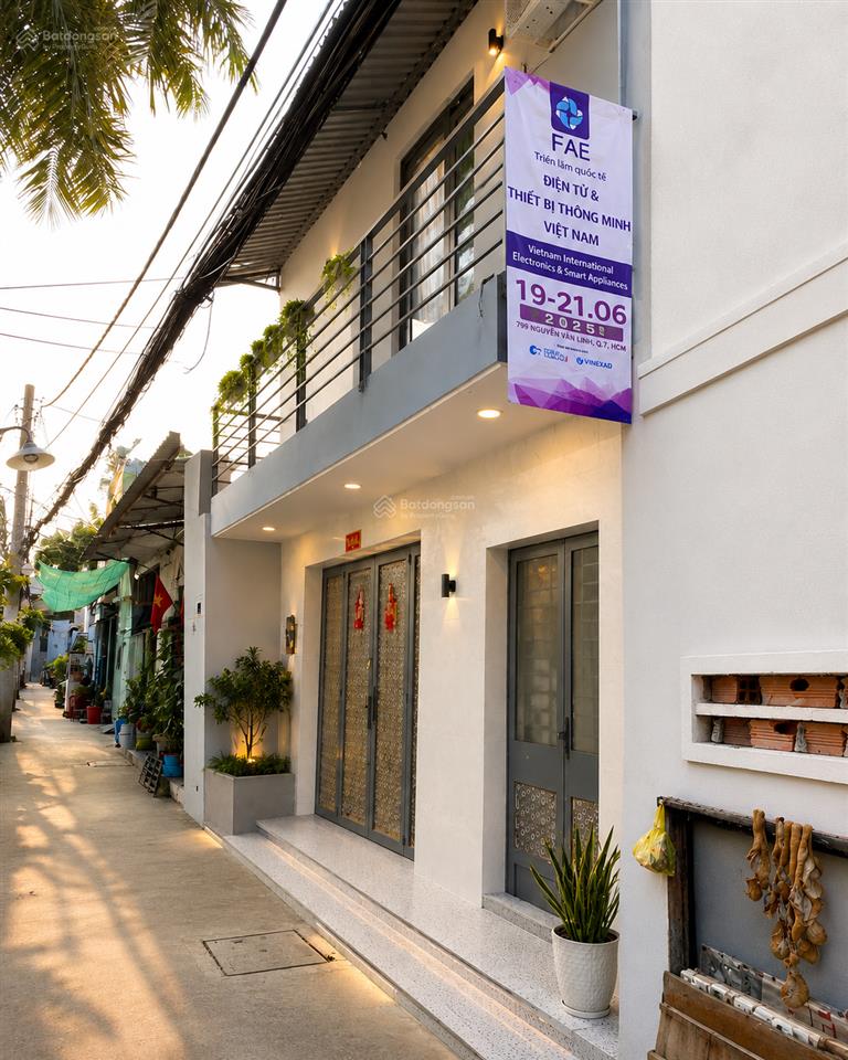 2.3 tỷ, shr công chứng ngay, dtcn 38,6m2 [6x6.45], lê văn lươngphước kiển