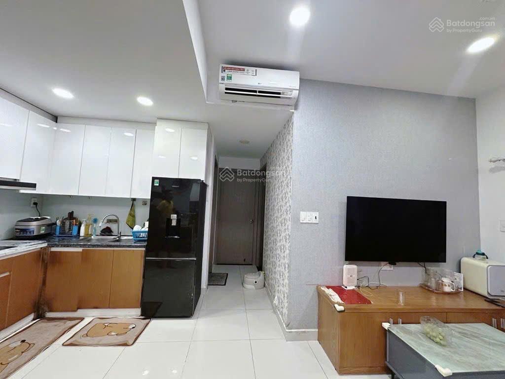 Cc hqv.q7  3,35 tỷ  căn hộ t15  2pn.2wc  full nội thất