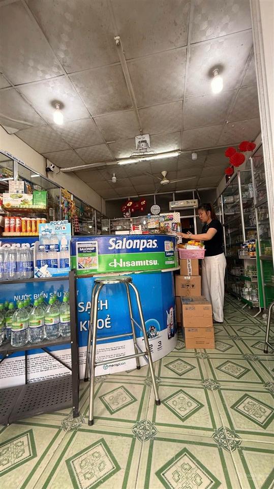 Lê văn lương  mtkd 168m2, ngang to 5.7m giá 9 tỷ