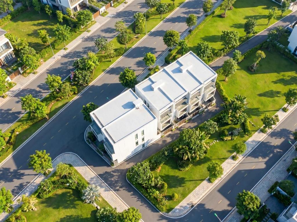 Cc cần bán 500m² đã tách 6 lô nhỏ sát ga vin speed và hạ long xanh