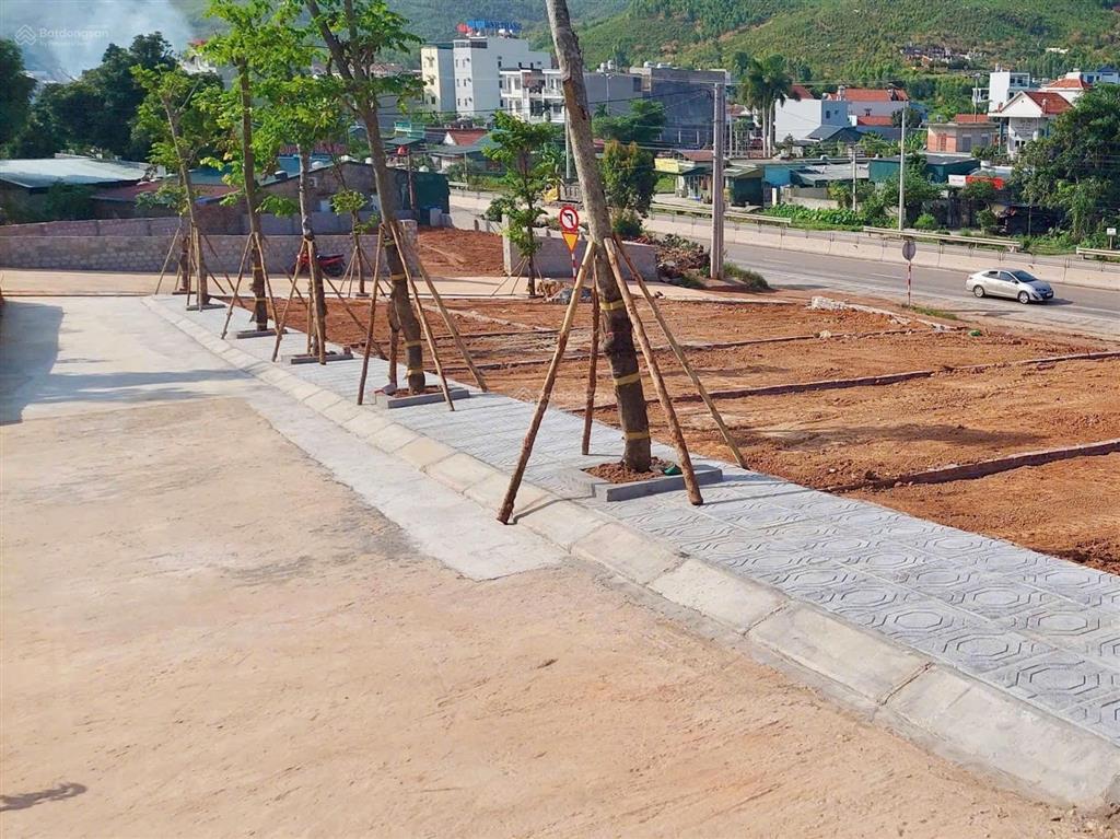 Bán 75m² đất đại yên nhỉnh 2tỷ đón sóng ga đường sắt cao tốc vin hạ long xanh