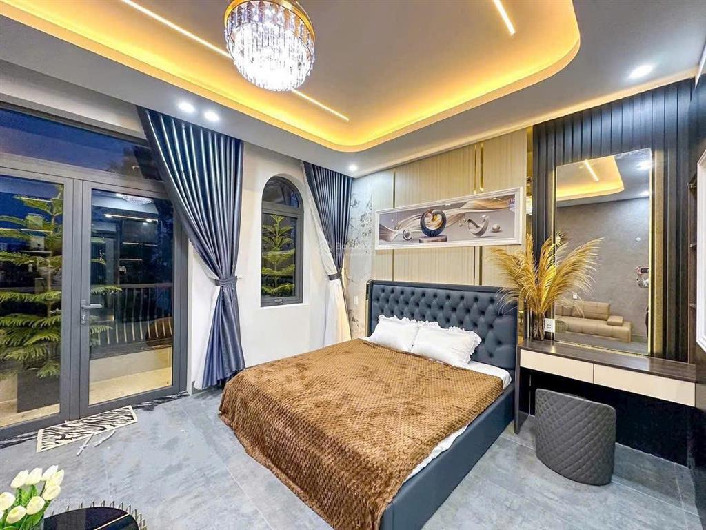 Bán gấp nhà hẻm 6m gia phú, 60m2,3 tầng btct, 3 pn 4wc, gần trường học, chợ, xe hơi tới trước cửa