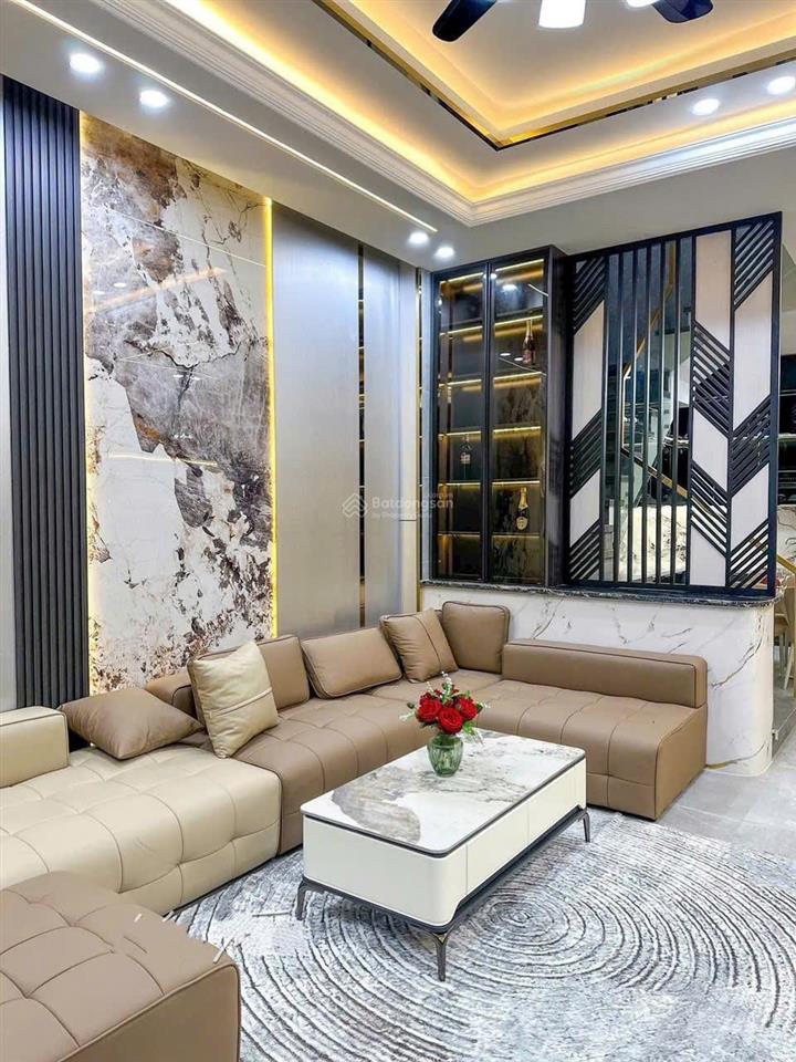 Bán gấp nhà hẻm 6m gia phú, 60m2,3 tầng btct, 3 pn 4wc, gần trường học, chợ, xe hơi tới trước cửa
