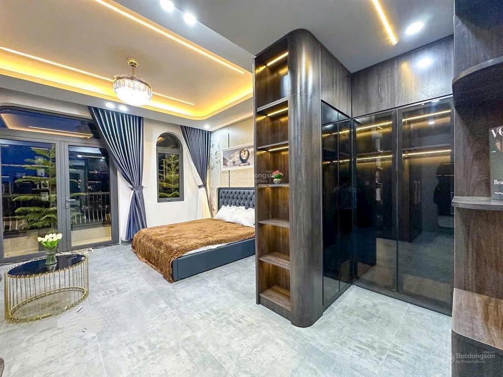 Bán gấp nhà hẻm 6m gia phú, 60m2,3 tầng btct, 3 pn 4wc, gần trường học, chợ, xe hơi tới trước cửa