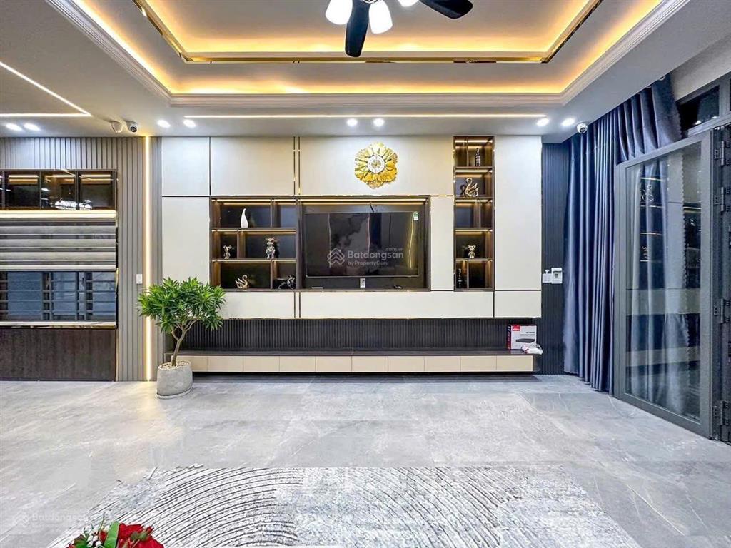 Bán gấp nhà hẻm 6m gia phú, 60m2,3 tầng btct, 3 pn 4wc, gần trường học, chợ, xe hơi tới trước cửa