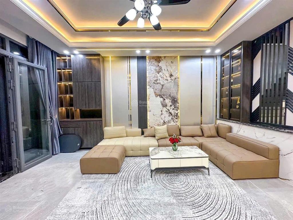 Bán gấp nhà hẻm 6m gia phú, 60m2,3 tầng btct, 3 pn 4wc, gần trường học, chợ, xe hơi tới trước cửa