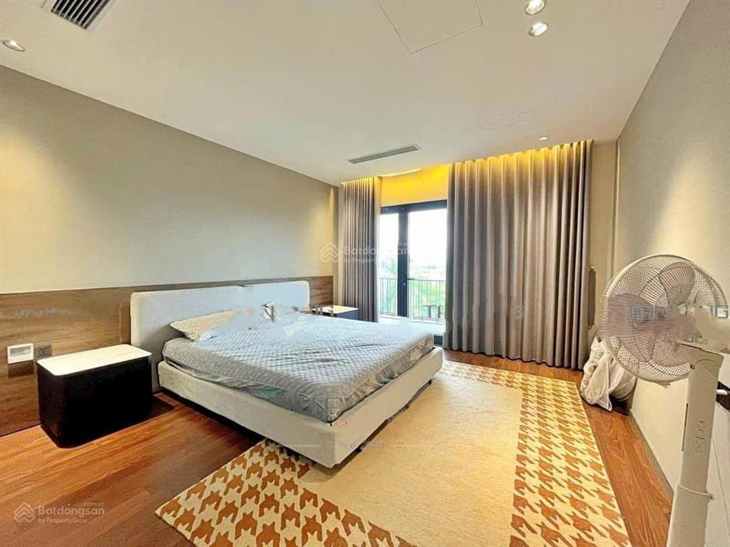Cho thuê biệt thự vinhomes riverside khu hoa sữa view sông gần trường bis hàng cực hiếm
