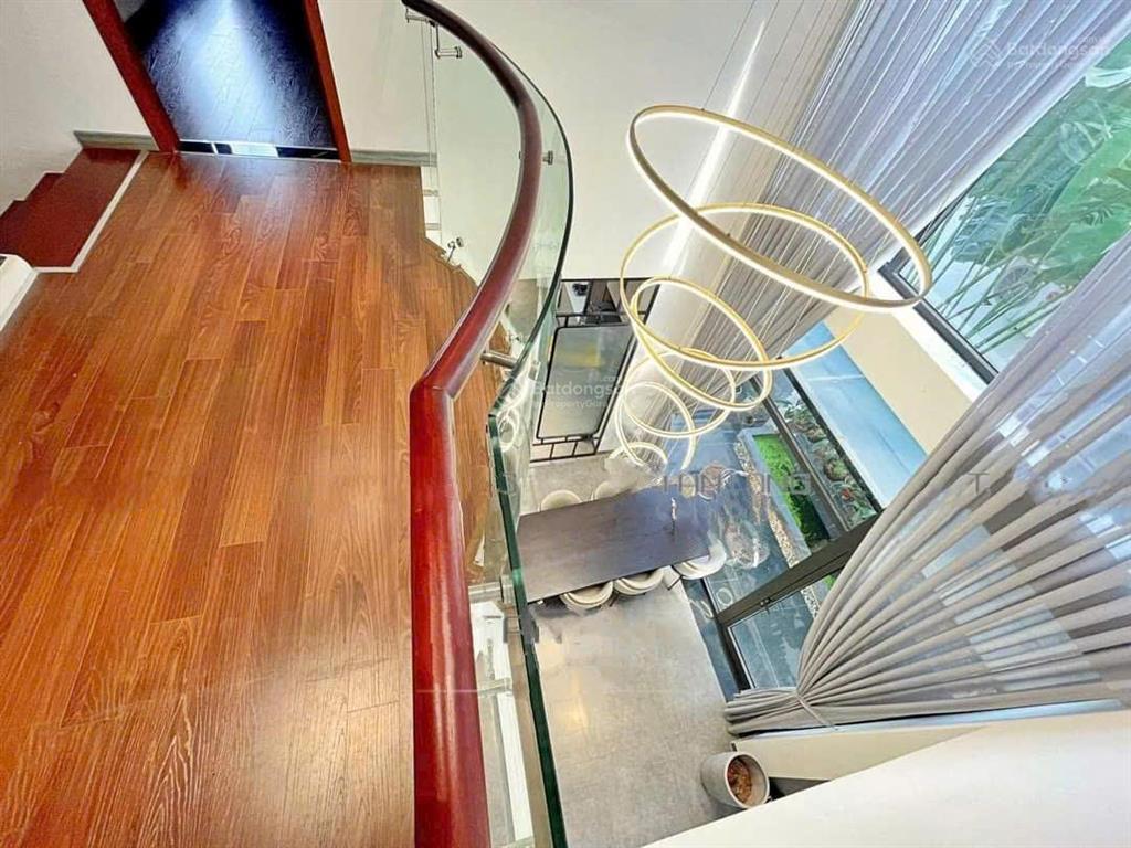 Cho thuê biệt thự vinhomes riverside khu hoa sữa view sông gần trường bis hàng cực hiếm
