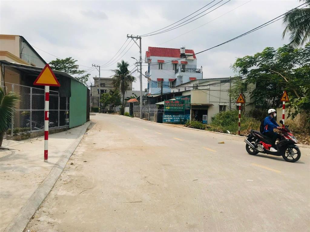 Tôi chính chủ cần bán đất thổ cư hẻm 154 thông hẻm 140 vườn lài