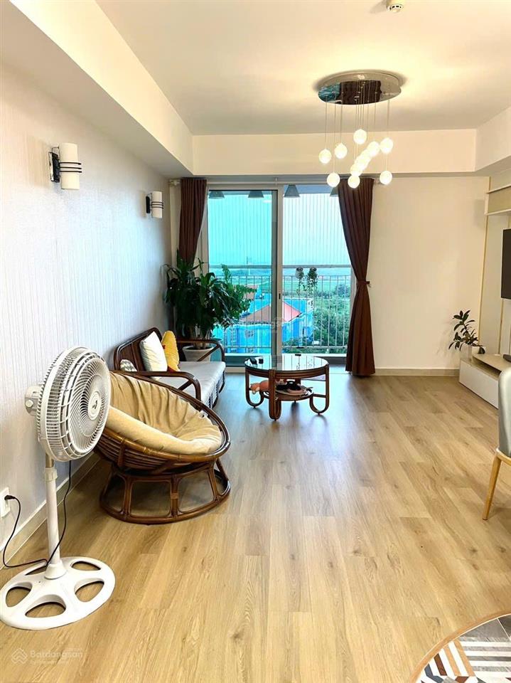 Chủ gửi bán nhanh 3pn2wc 101.8m2 the krista, view thoáng giá 7tỷ, sổ hồng sẵn công chứng ngay