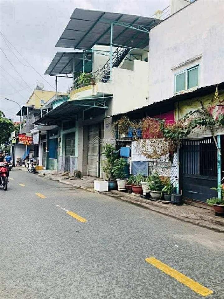 Vòng xoay phú lâm,bà hom, 2 mặt hẻm, 60m, 5,3x11.5m, 3 tầng nở hậu cực đẹp, chỉ có 6.4 tỷ ( có tl)