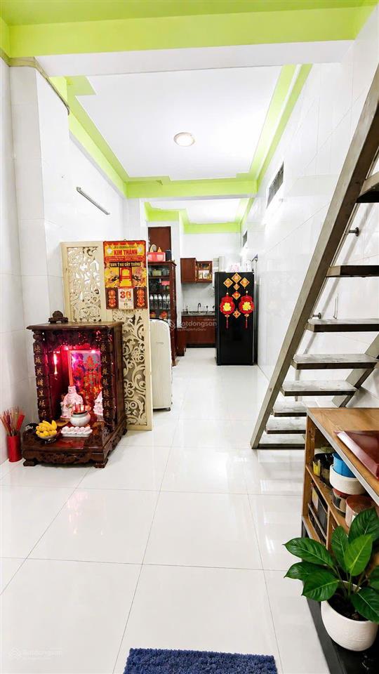 Dòng thu 25tr/thánghxh 10 phòng cho thuê có wc riêng 5 tầng btct, nhỉnh 6 tỷ