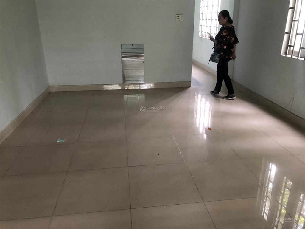 Bán nhà riêng tại 442/119/ đường quốc lộ 1a, 5,5 tỷ, 80m2, giá cực chất chỉ với