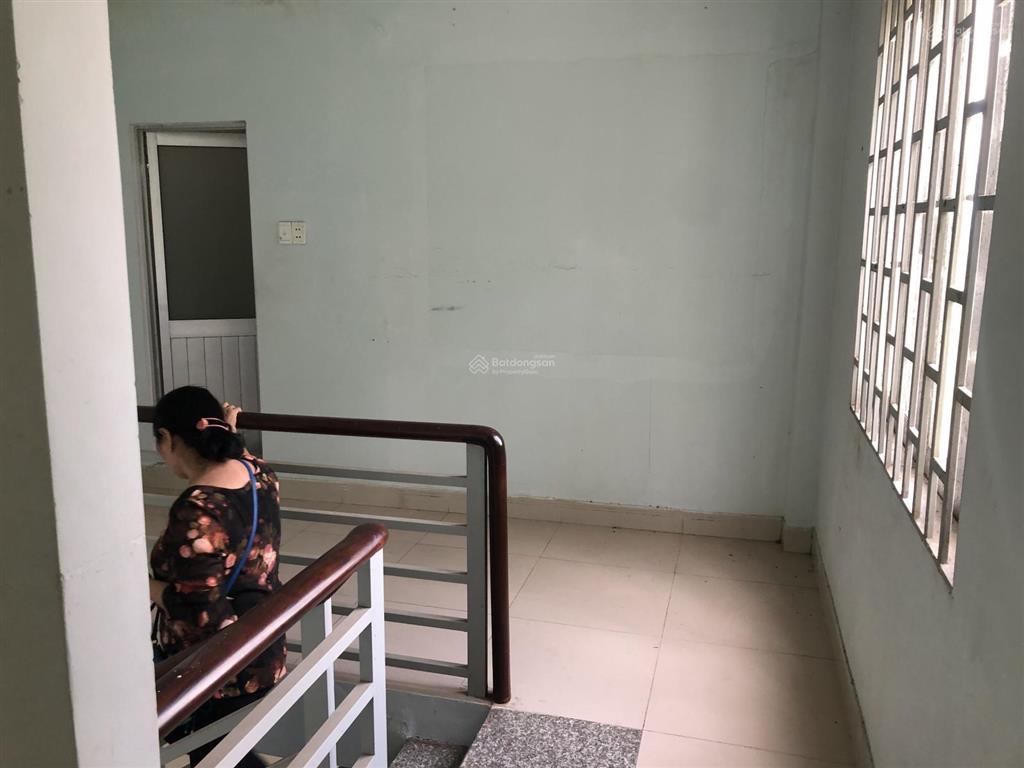 Bán nhà riêng tại 442/119/ đường quốc lộ 1a, 5,5 tỷ, 80m2, giá cực chất chỉ với