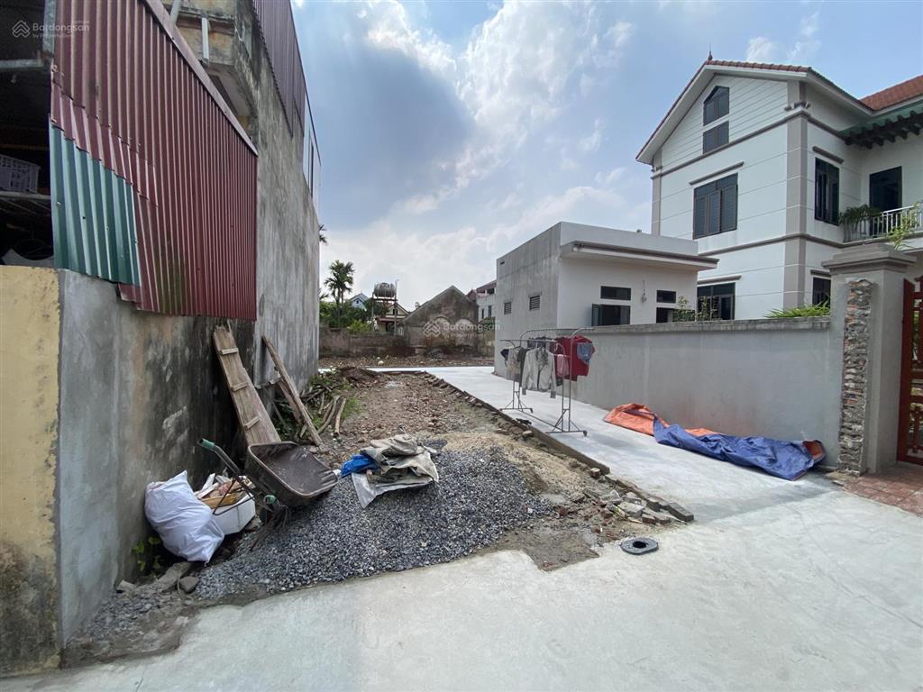 Chính chủ bán lô đất ở tân tiến, văn giang 43,8m2 giá 1,65 tỷ trong khu dân cư gần trường học chợ