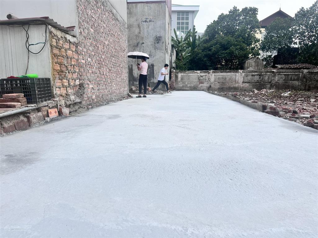 Chính chủ bán lô đất ở tân tiến, văn giang 43,8m2 giá 1,65 tỷ trong khu dân cư gần trường học chợ