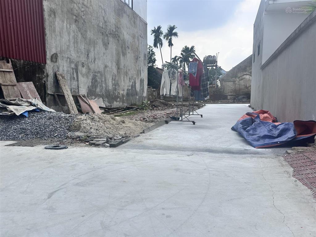 Chính chủ bán lô đất ở tân tiến, văn giang 43,8m2 giá 1,65 tỷ trong khu dân cư gần trường học chợ