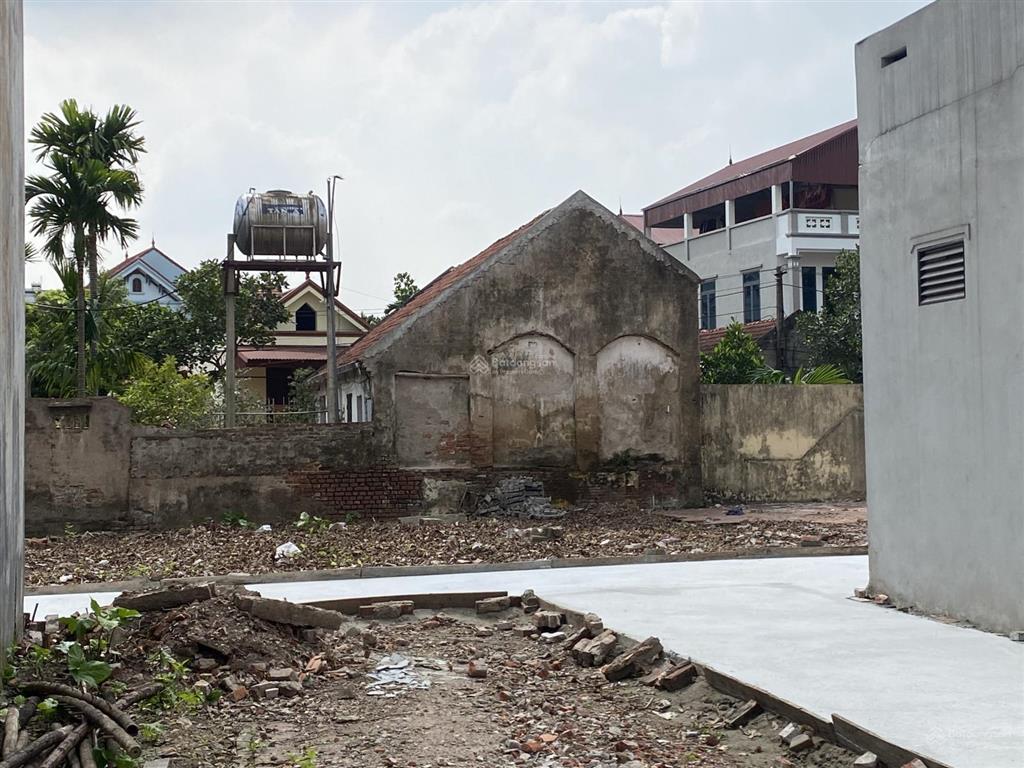 Chính chủ bán lô đất ở tân tiến, văn giang 43,8m2 giá 1,65 tỷ trong khu dân cư gần trường học chợ