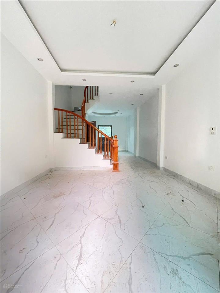 Bán nhà 40m2, 3.25tỷ, 4pn gần cầu mai lĩnh hà đông