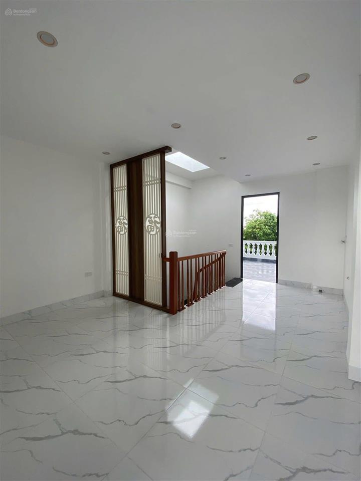 Bán nhà 40m2, 3.25tỷ, 4pn gần cầu mai lĩnh hà đông