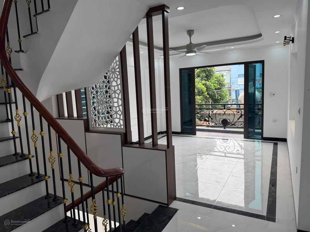 Nhà 59m2 tại phụng châu chương mỹ gần đh thể dục thể thao ô tô vào nhà nhỉnh 5ty