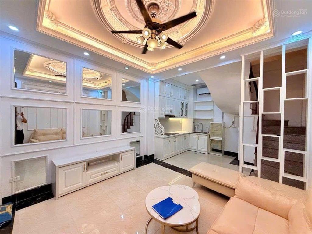 Nhà phố pháo đài láng ngõ thông, gần phố 31mx5t, mt4.1m, giá 9.88 tỷ  0904 530 ***