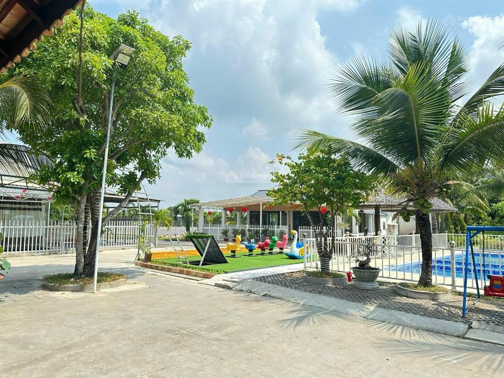 Đầu tư 1 lần khai thác lâu dài resort 12.500m² ngay trung tâm hồ tràm