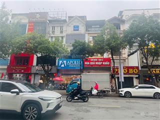 Chính chủ bán gấp nhà mặt đường phú diễn 112m2, vỉa hè đá bóng, kinh doanh sầm uất, giá 24,8 tỷ
