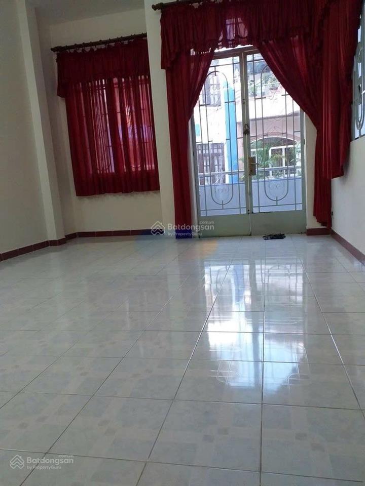 Cho thuê gấp nc nhà vị trí hót hxh trương công định,p14,tân bình