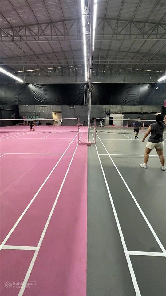 Cho thuê kho xưởng 1000m2 tại lê văn thịnh hiện đang kinh doanh cầu lông