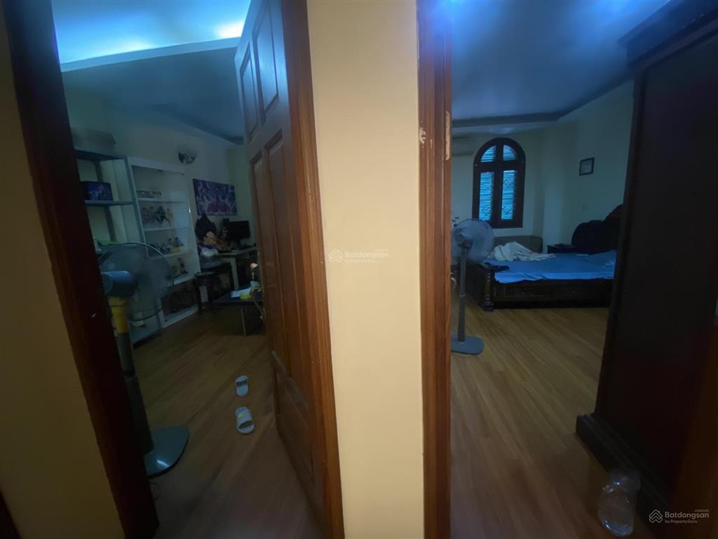Bán nhà riêng 6 tầng có hầm tại hoàng hoa thám, 40 tỷ, 75 m2, hàng hiếm tại uy tín