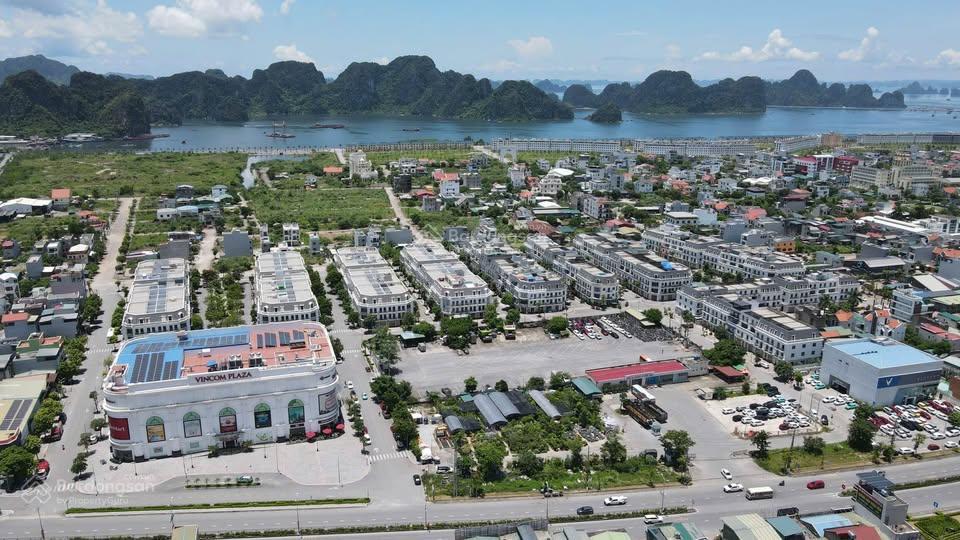 Bán shophouse tại vincom shophouse cẩm phả, 3,1 tỷ, 75m2, view đẹp
