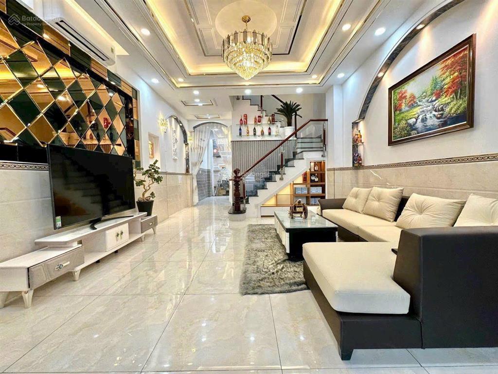 Bán nhà hẻm xe hơi ngay ngã 4 an dương vươngtrần bình trọng quận 5, dt 4x17m, nh 5.5m, giá 12.8tỷ
