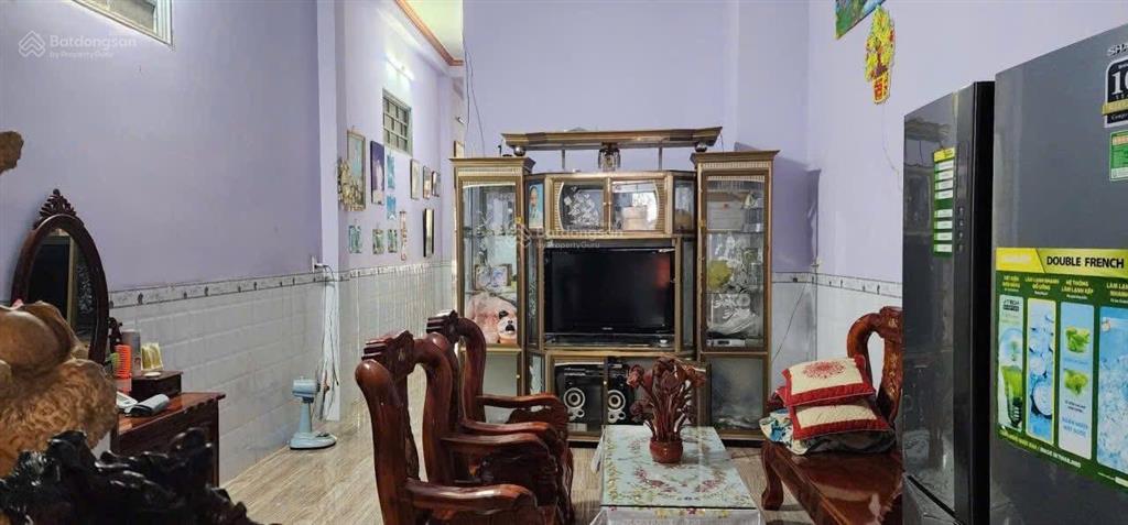 Nhà mặt tiền chợ giá mềm, ưu tiên giá đẹp cho ae thiện chí, đẹp mê ly