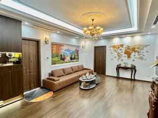 Cần bán căn hộ 125m2  thiết kế 3 phòng ngủ  full nt đẹp  giá 11 tỷ có tl   0889 946 ***